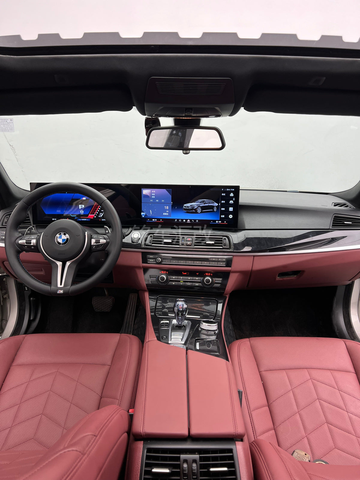 BMW 5 Series F18 | 2014 model | 宝马 5 系 F18｜2014 款 – vehicle photo 4
