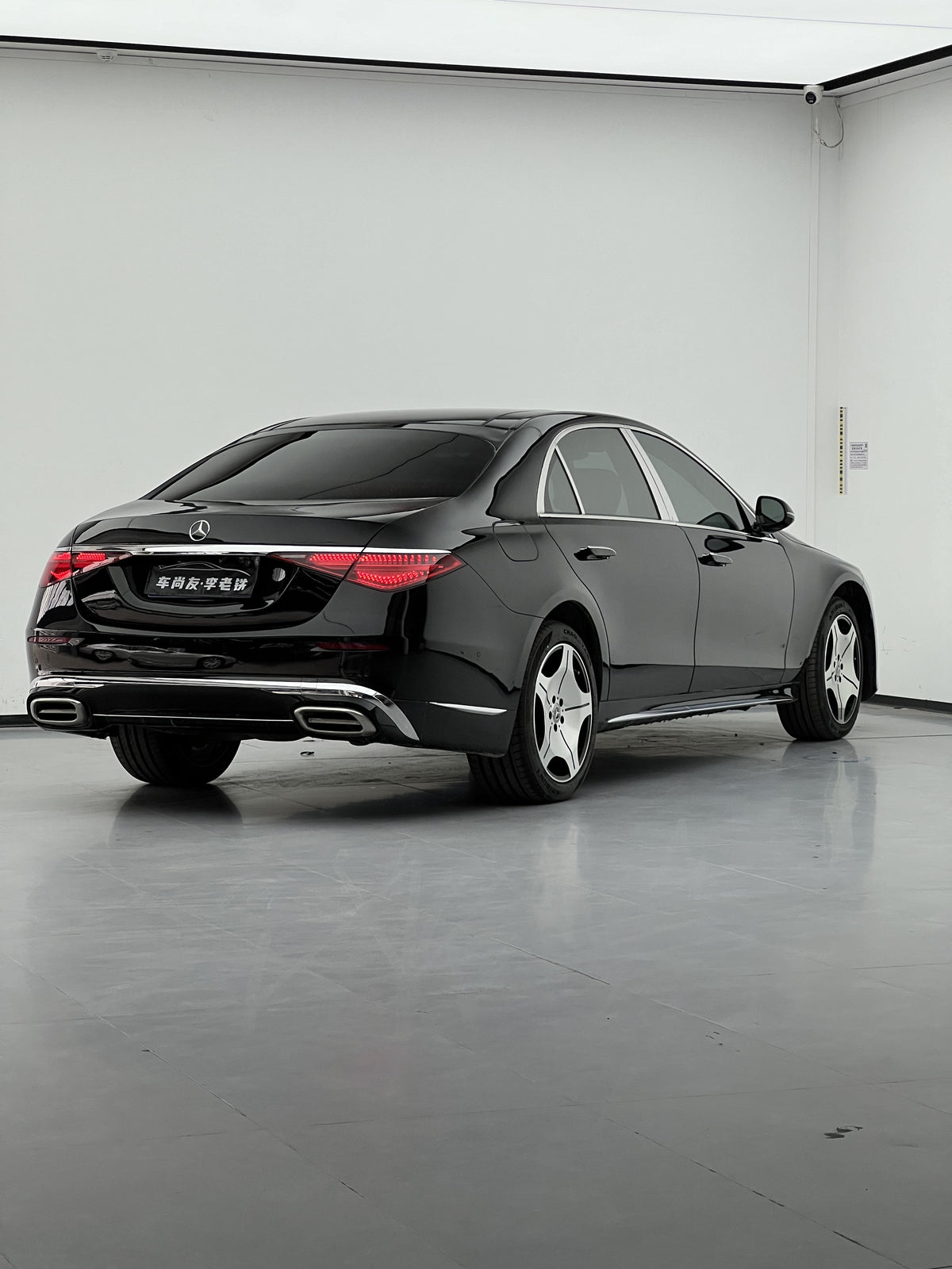 Mercedes-Benz S-Class W221 | 2012 S300 | 奔驰 S 级 W221｜2012 款 S300 – vehicle photo 2